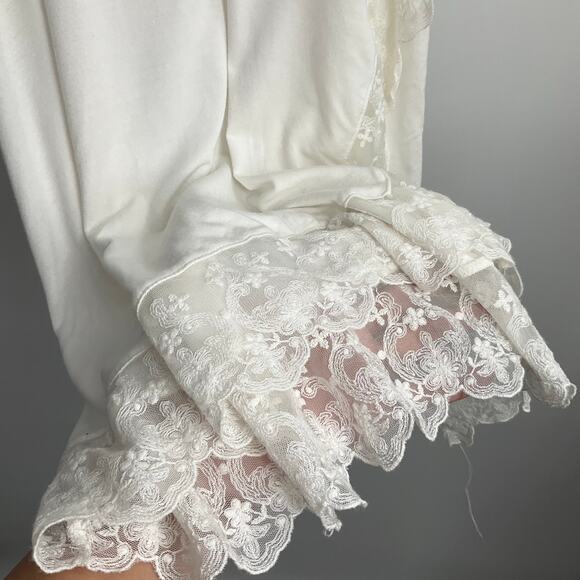 AMERICAN EAGLE Lace Trim Halter White Top XXS Strertstyle Y2k Fairy Whymsigoth - Picture 8 of 9